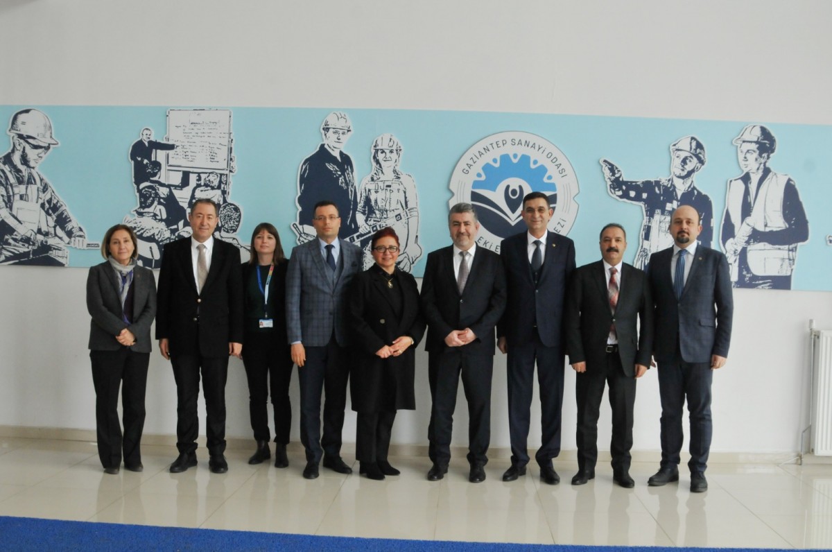 GSO-MEM’DE, MODEL FABRİKA DEĞERLENDİRME TOPLANTISI YAPILDI